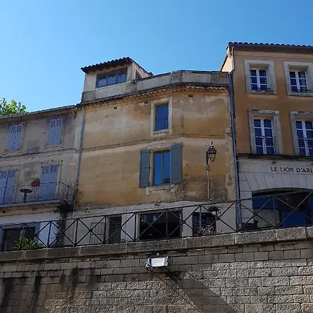Vue La Plus Haute Sur L'Amphitheatre-Arenes Arles Exterior foto